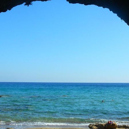 Francisco Beach Hotel Agios Andreas  المظهر الخارجي الصورة