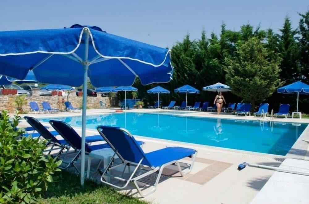 Francisco Beach Hotel Agios Andreas  المظهر الخارجي الصورة