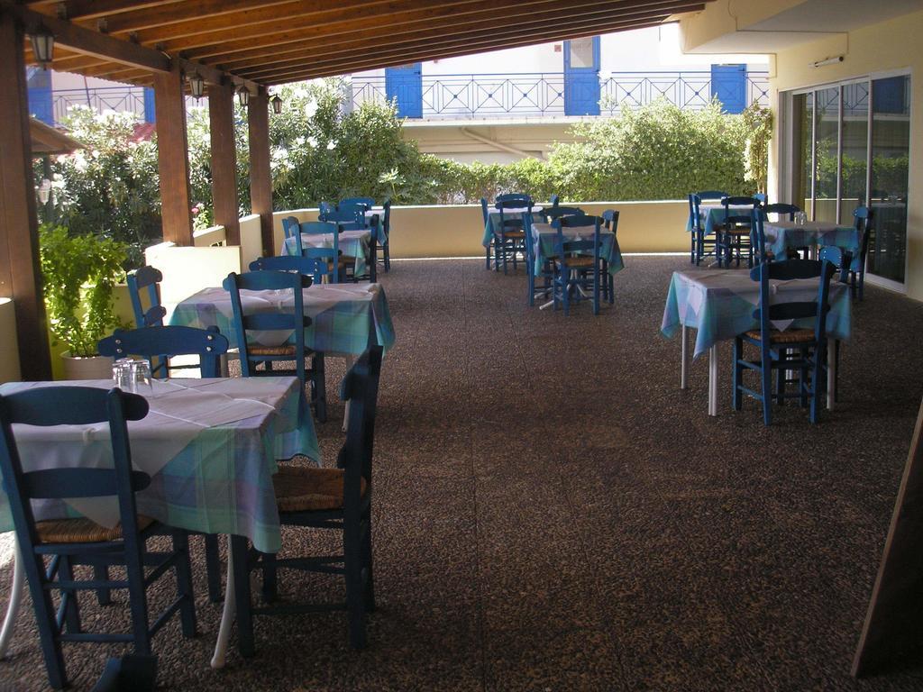 Francisco Beach Hotel Agios Andreas  المظهر الخارجي الصورة