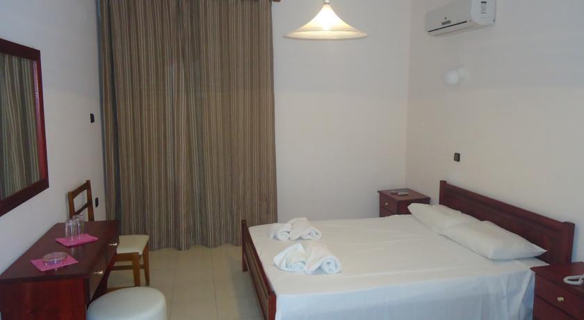 Francisco Beach Hotel Agios Andreas  المظهر الخارجي الصورة